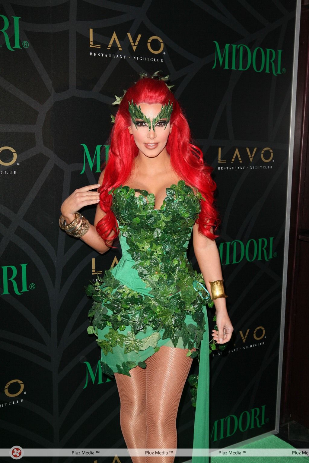 Kim Kardashian hosts the Midori Melon Green Halloween Party | Picture 113386